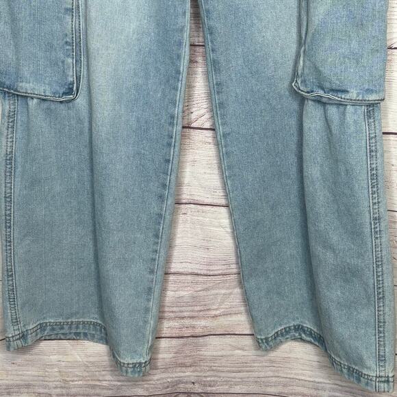 Forever 21 Denim Wide Leg Cargo Light Wash High Rise Pocket Jeans Size 29 New - Picture 5 of 9